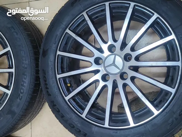 جنوط مرسيدس مع كوشوك نضيف جدا جدا استخدام شهر مع جنط سبير