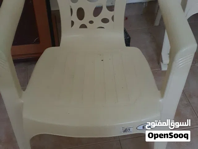 ادوات وكراسي بلاستيك