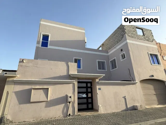308 m2 5 Bedrooms Townhouse for Sale in Southern Governorate Other