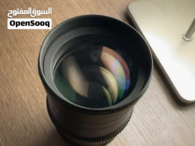 عدسه Rokinon 135mm