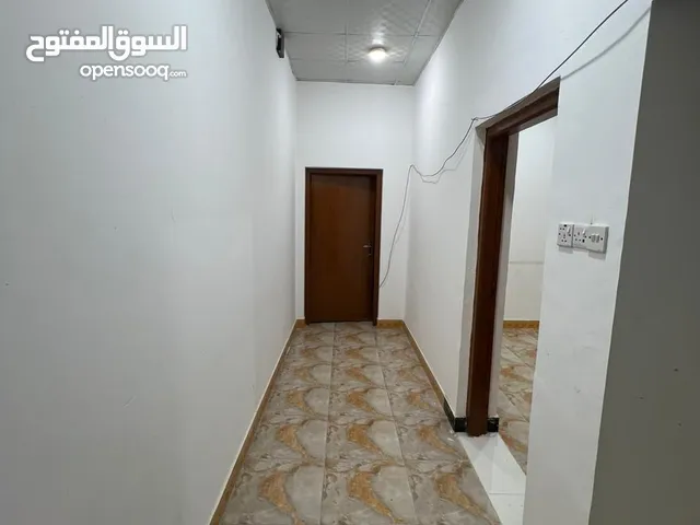 120 m2 2 Bedrooms Apartments for Rent in Basra Jubaileh