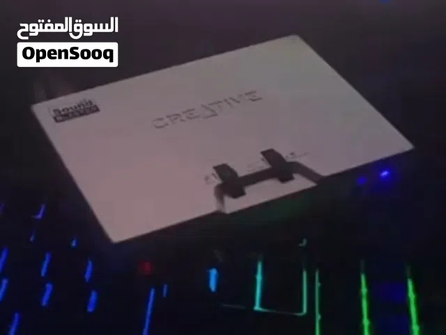 كرت فضي للبيع (الوصف)