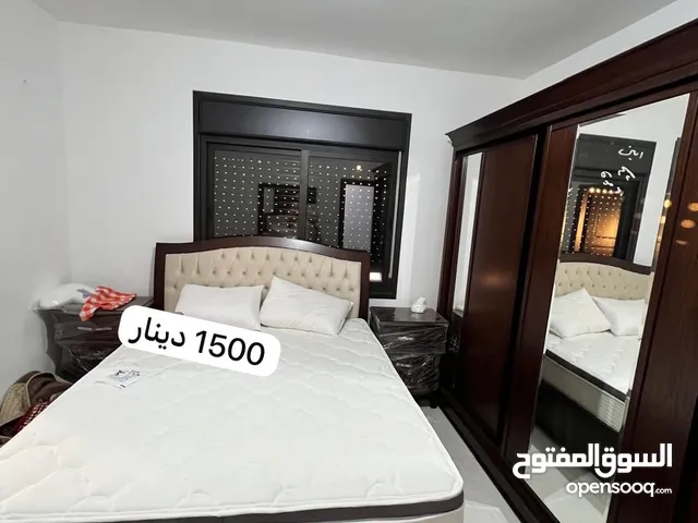 غرفة نوم جديد للبيع مع فرشة زنبركية ريتشموند