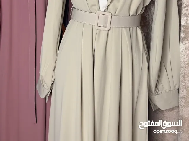 من احلا القطع هاي القطعه وحلال ب جمالها كل فلس ب الحقيقه احلا ب هواي وطبعاً انتي الي تحلين القطع
