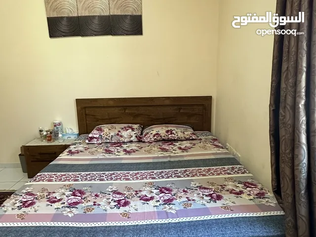Pan bedroom set with mattress