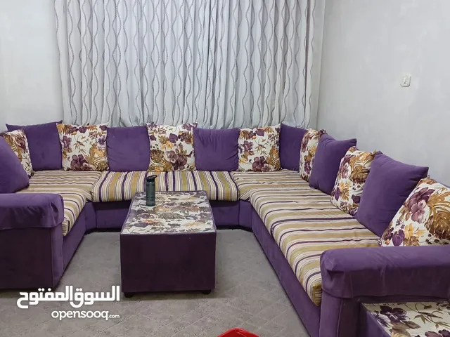 طقم جلوس تفصيل مع طاولات