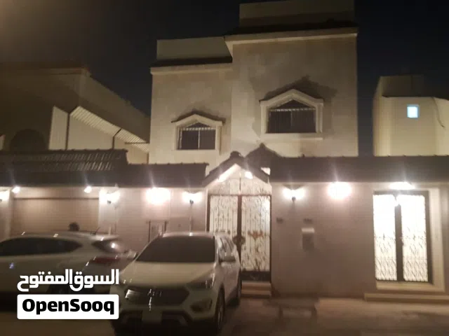 شقة دور فاخر للإيجار في شرق الرياض