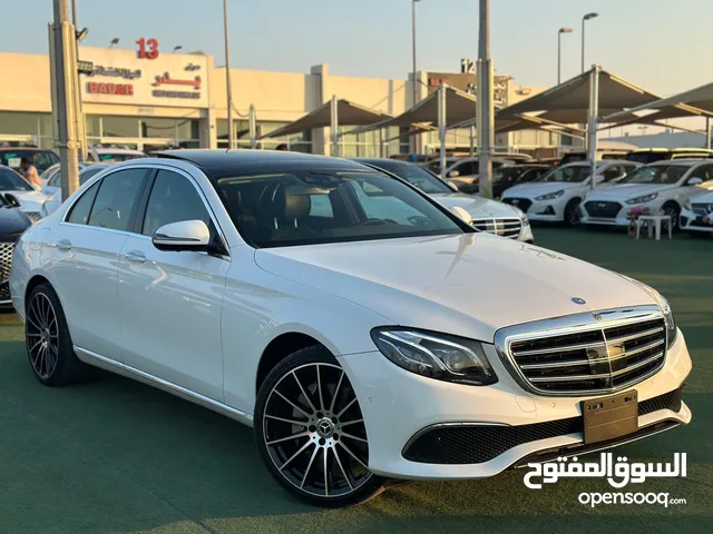 Mercedes Benz E300 - 2017 - --‎مرسيدس بنز E300-2017-حالة ممتازة