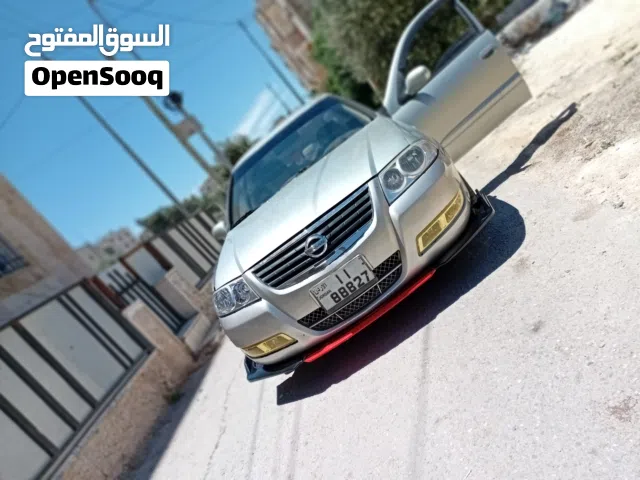 2008 نيسان صني SL