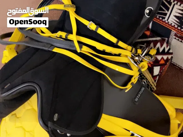 للبيع سرج كامل مع كل اغراضه