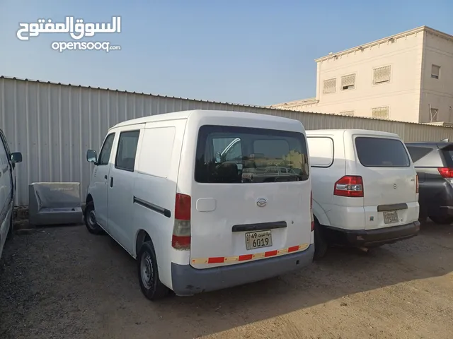 Used Suzuki Carry in Al Ahmadi