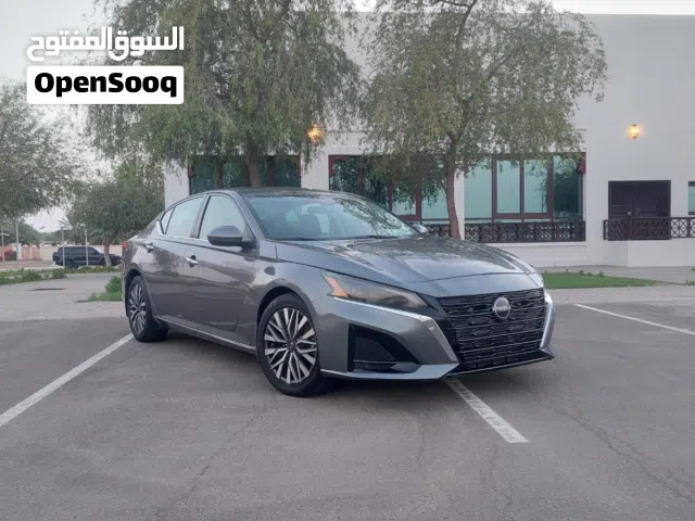 2023 نيسان التيما SV