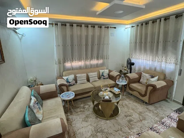 طقم كنب تفصيل 4 قطع ، استخدام بسيط جداً