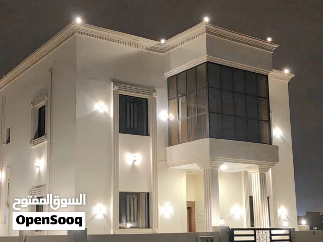 190 m2 3 Bedrooms Apartments for Rent in Dhofar Salala