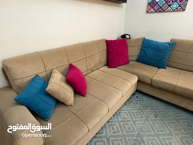 طقم كورنر بحاله ممتازة للبيع