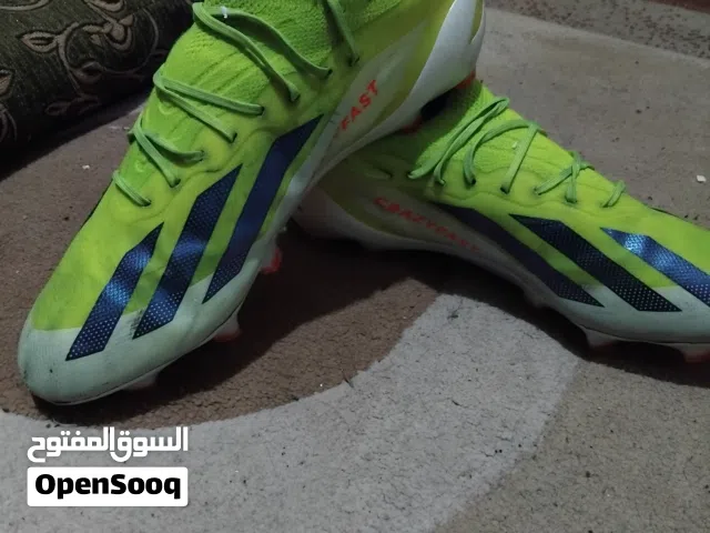 بوت كرة قدم نخب اصلي اديداس