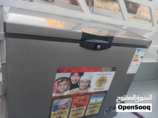 فريزر بحال الوكالة ماركة سوبر لون سلفر 200 لتر بسعر حرق 100 دينار استخدام شهر