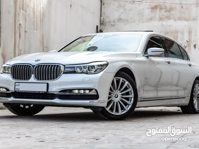 Bmw 730Li 2016 ( Gasoline) السيارة وارد الشركة و قطعت مسافة 68,000 كم فقط