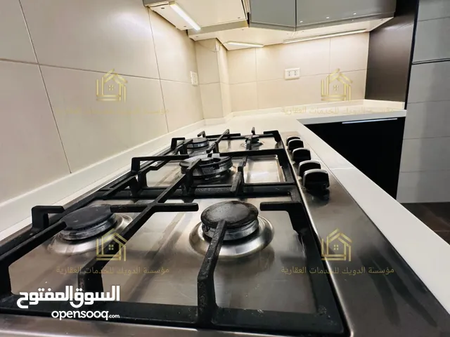 200 m2 3 Bedrooms Apartments for Sale in Amman Abdoun