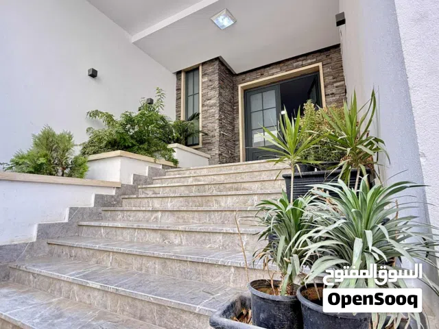 160 m2 2 Bedrooms Apartments for Rent in Tripoli Al-Serraj