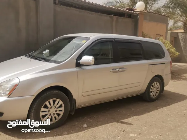 خدمات توصيل ركاب بضائع وامانات