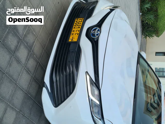 للبيع تويوتا كامري LE هايبرد موديل 2020