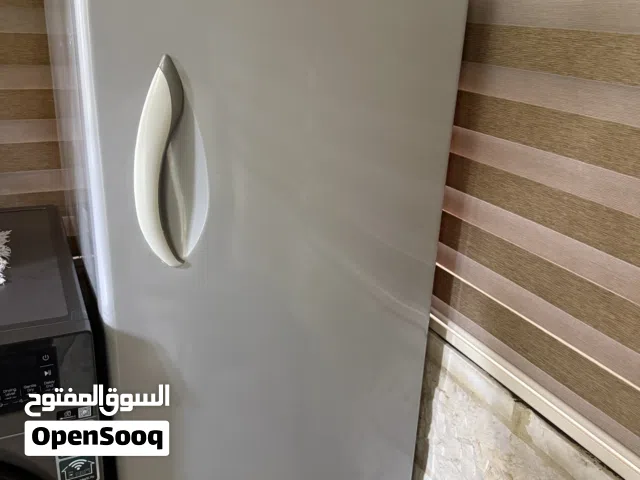 فريزر كريازي عامودي