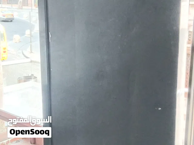 ثلاجة عرض كونكورد