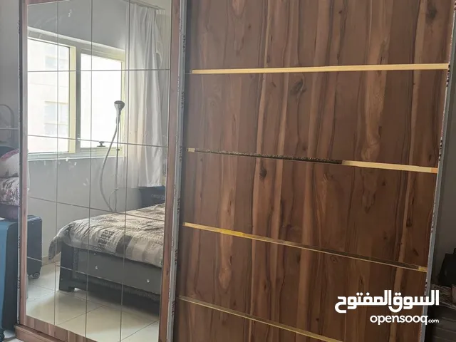 دولاب ملابس سحاب كبير -شبة جديد