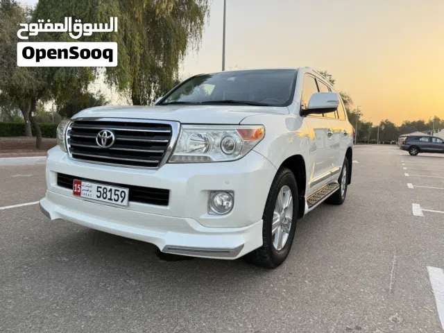 Used Toyota Land Cruiser in Abu Dhabi