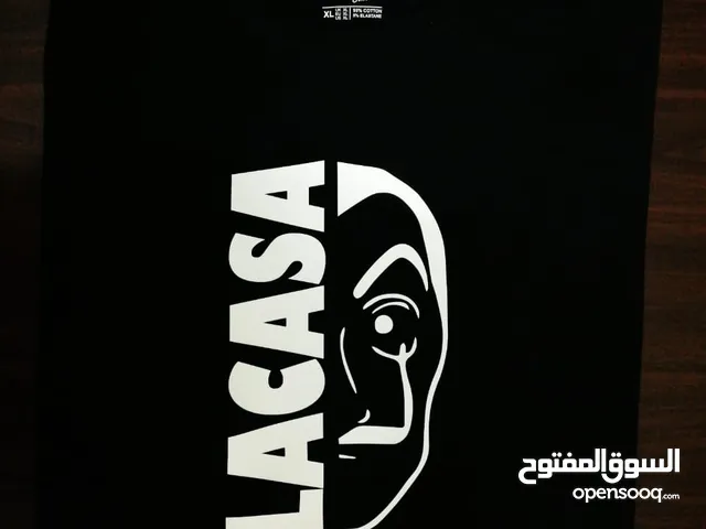 black t shirt la casa