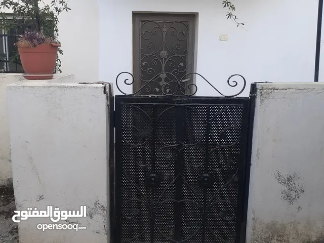 150 m2 4 Bedrooms Apartments for Rent in Irbid Palestine Street