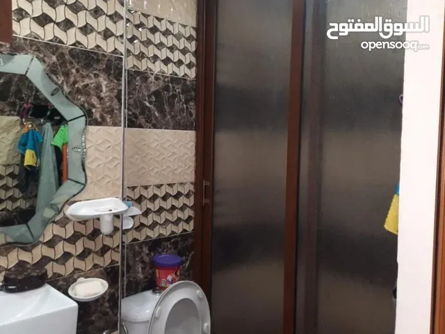 شقة مفروشة للكراء في تمارة حي الوفاق في اقامة محروسة الطابق الاول للموظفين فقط