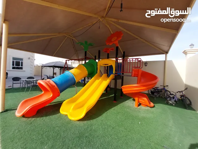 ألعاب خارجيه آمنه للأطفال مناسبه للاطفال