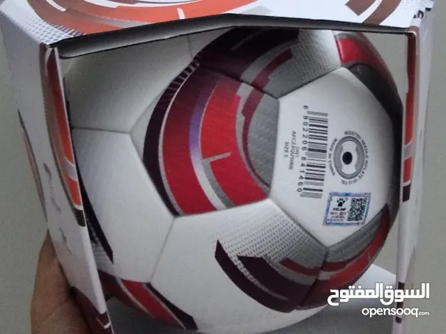 كرة قدم كرة كأس آسيا وكرة الدوري العماني الجديدة أصلية وجودة عالية