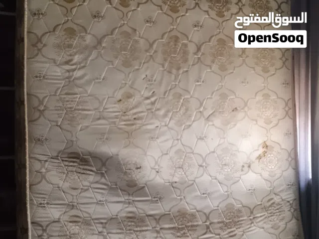 فرشة تخت مزدوج للبيع