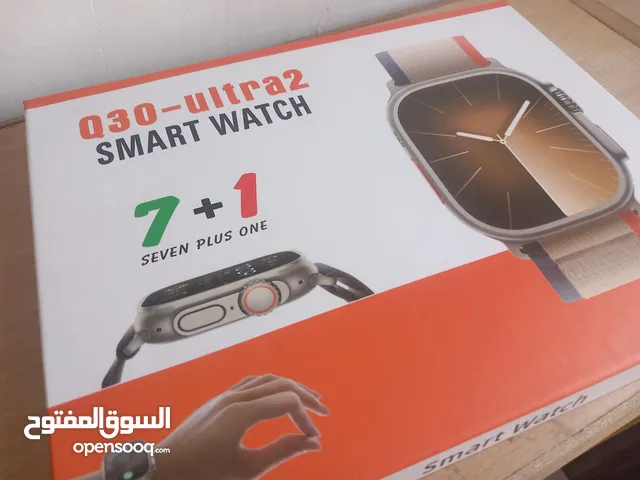 ساعه حديثه وانيقه تناسب الرياضيين وفيها استخدامات متعدده وايضا تصلك من خلالها اشعارات