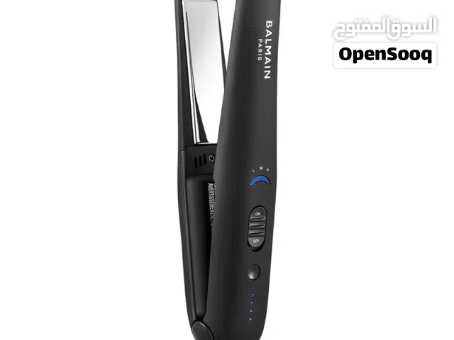 BALMAIN WIRELESS TITANIUM STRAIGHTENER