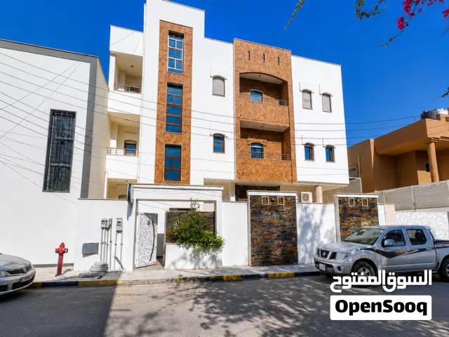 للإيجار —مبني من 5 طوابق — مثالية للشركات والمؤسسات - في زاوية الدهماني - قرب مصرف النوران