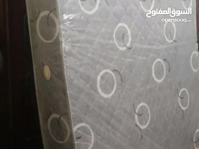 فراشة زمبركيه