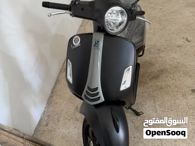 2020 فيسبا GTS Super 300