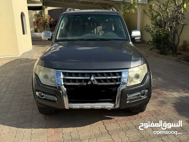 2015 Mitsubishi Pajero