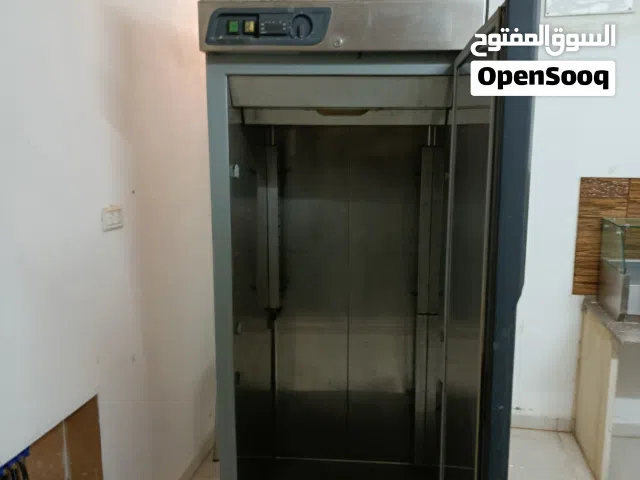 ابو كرم عدة مطاعم