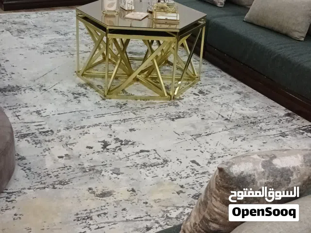 جلسة مستعملة ارتفاعها 35 سم