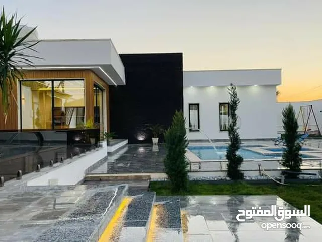 3 Bedrooms Farms for Sale in Tripoli Al-Baesh