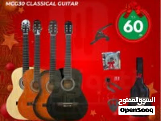 Moreno MCG30 Classical Guitar جيتار مورينو كلاسيك مع بكج كامل