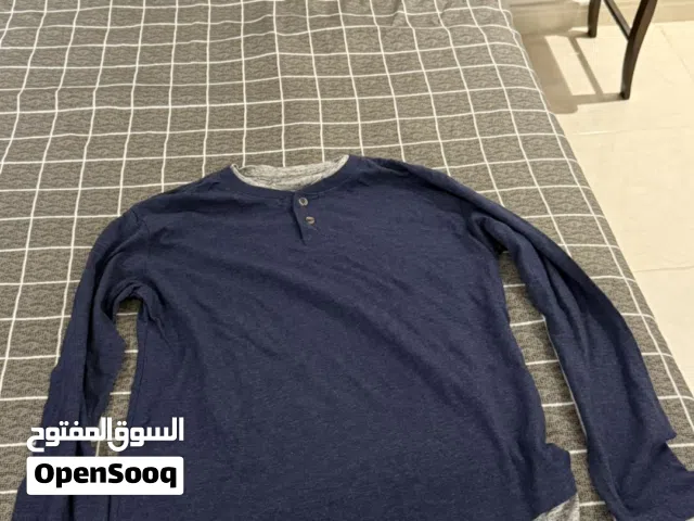 تيشيرت شتوي كحلي مستعمل مقاس S