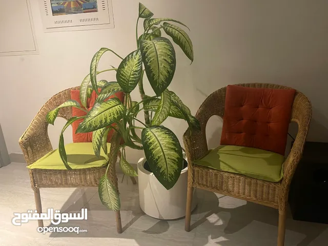 أثاث منزلي كامل للبيع ولعب اطفال واجهزة وأدوات مطبخ بغرض السفر السريع