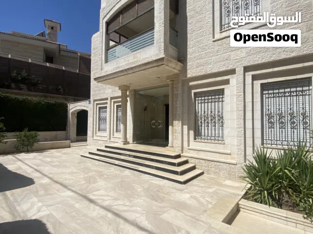 900 m2 More than 6 bedrooms Villa for Sale in Amman Abdoun