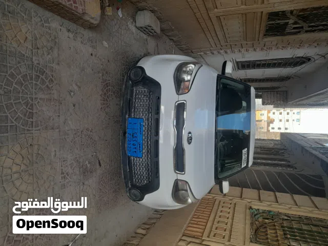 2014 كيا سول EX